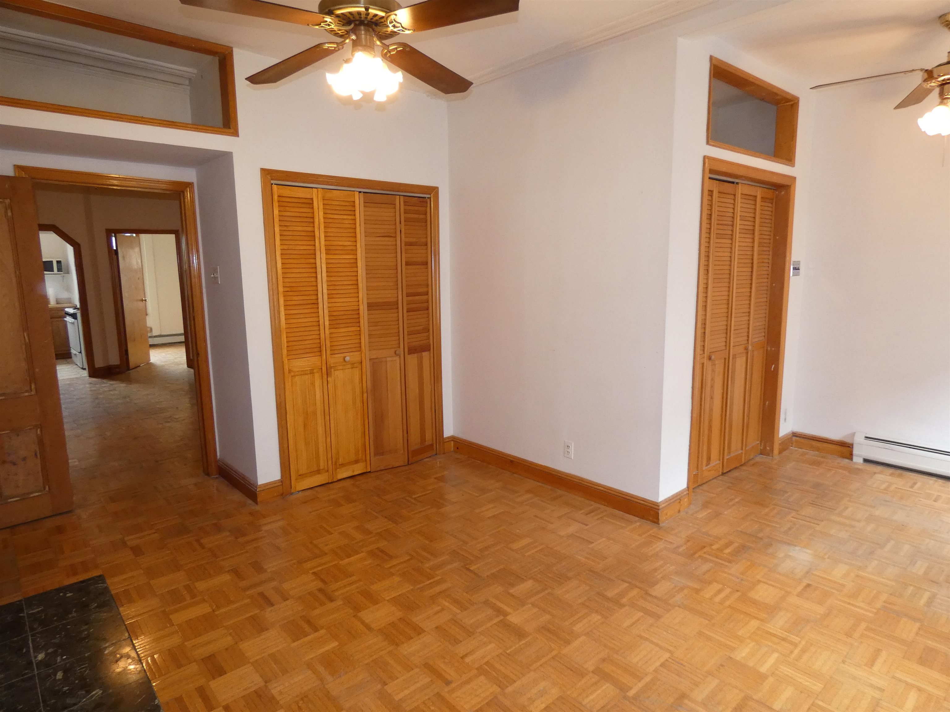 936 WILLOW AVE Unit: 3
