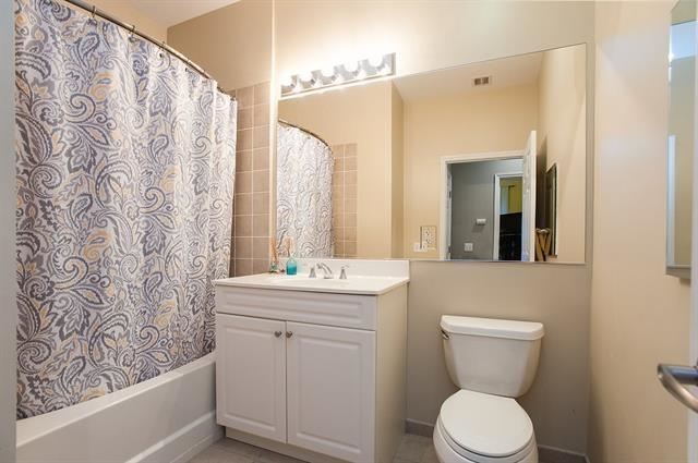1200 GRAND ST Unit: 322