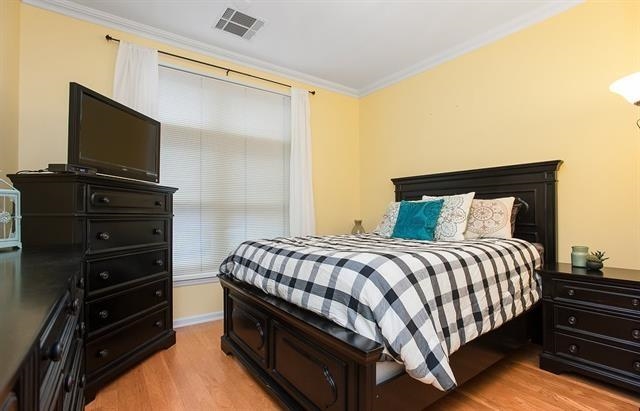 1200 GRAND ST Unit: 322