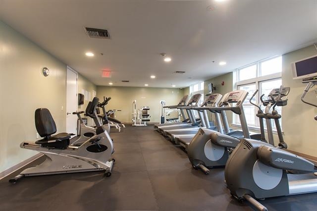 1200 GRAND ST Unit: 322