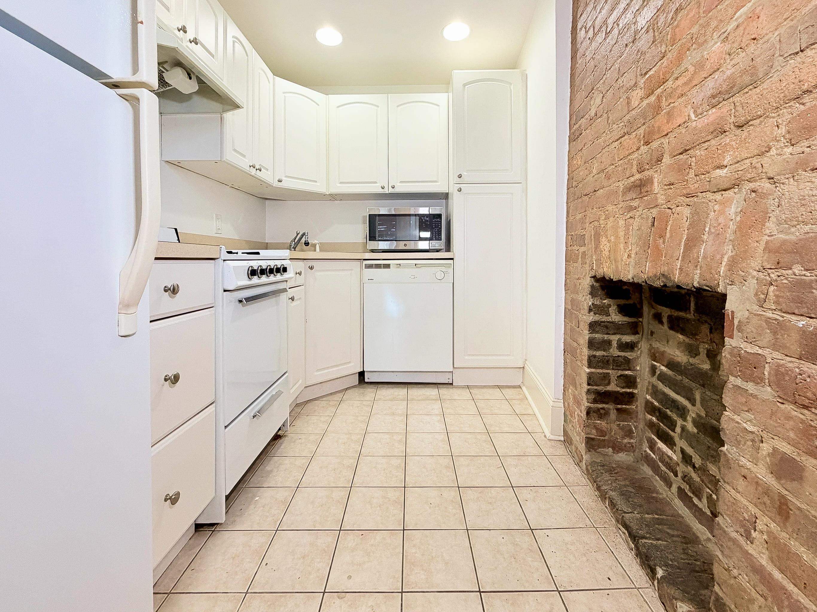 197 NEWARK AVE Unit: 1