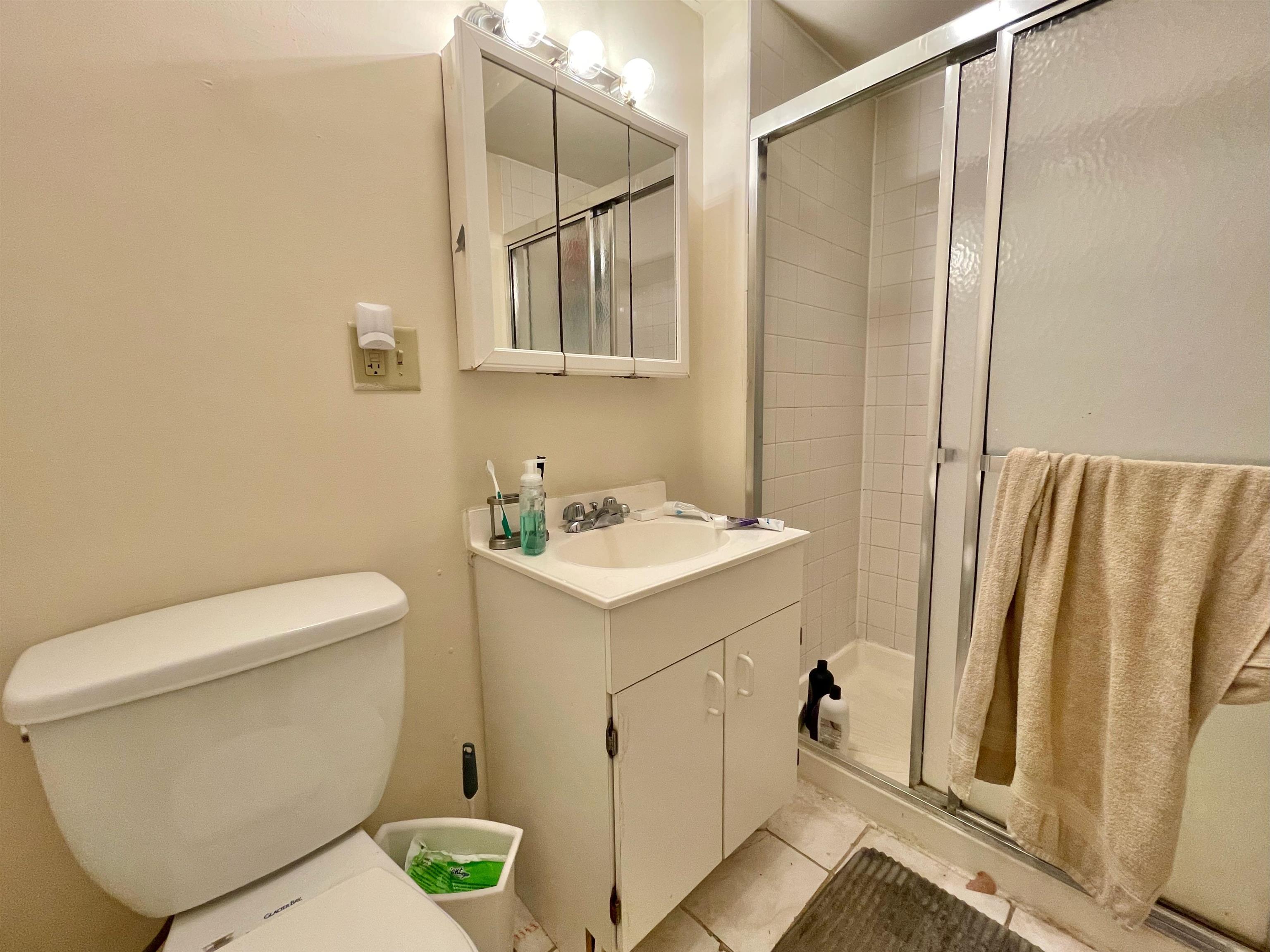1035 WASHINGTON ST Unit: LL