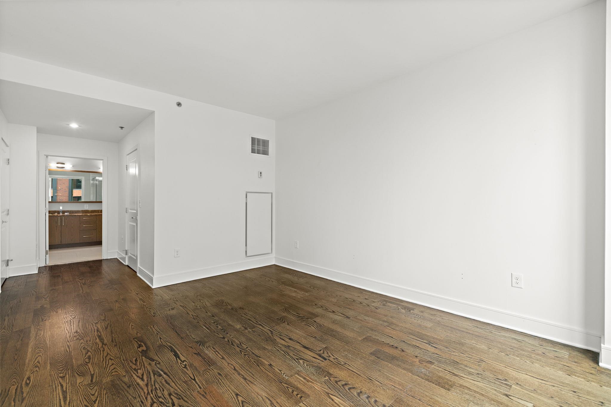 1100 MAXWELL LANE Unit: 509