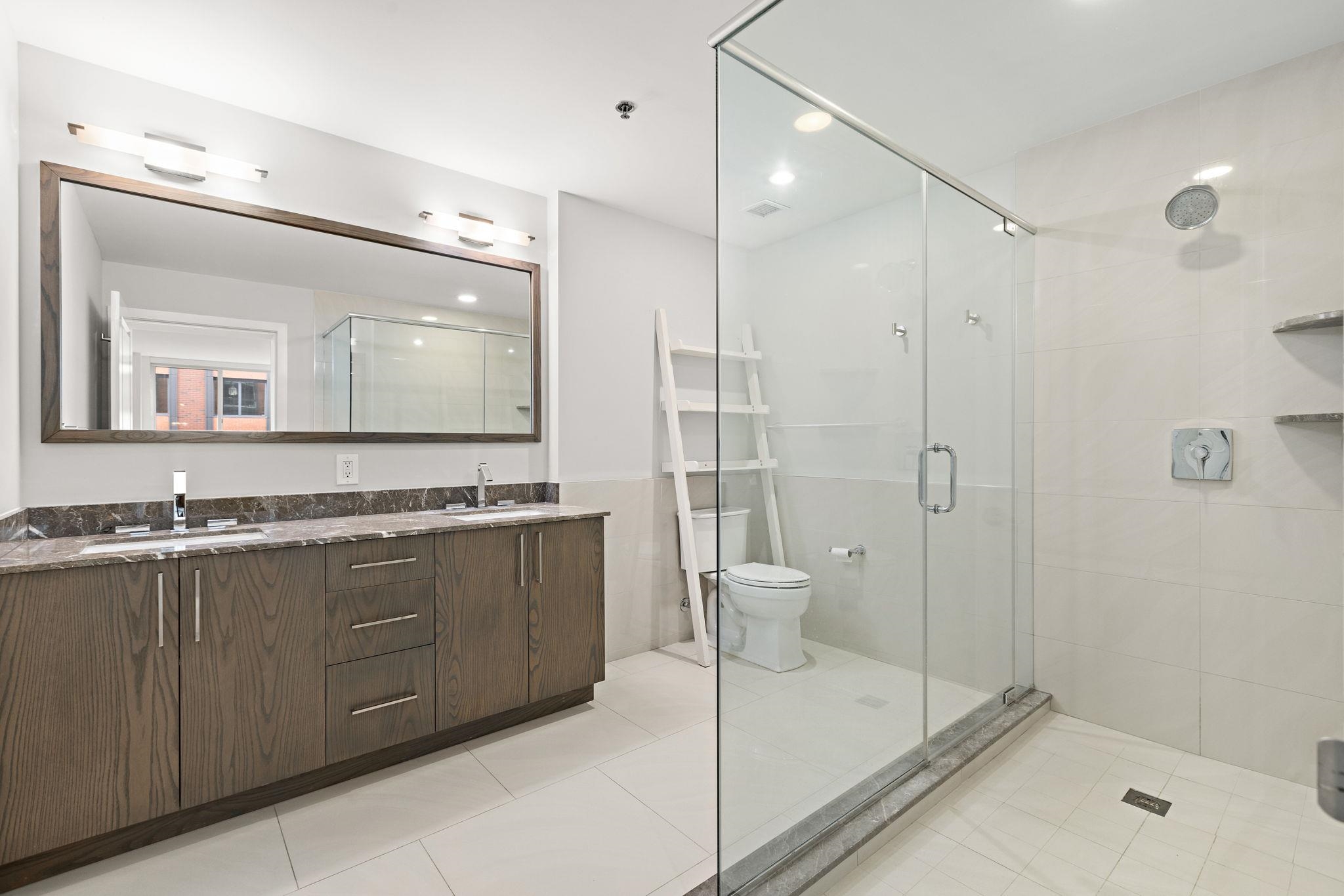 1100 MAXWELL LANE Unit: 509
