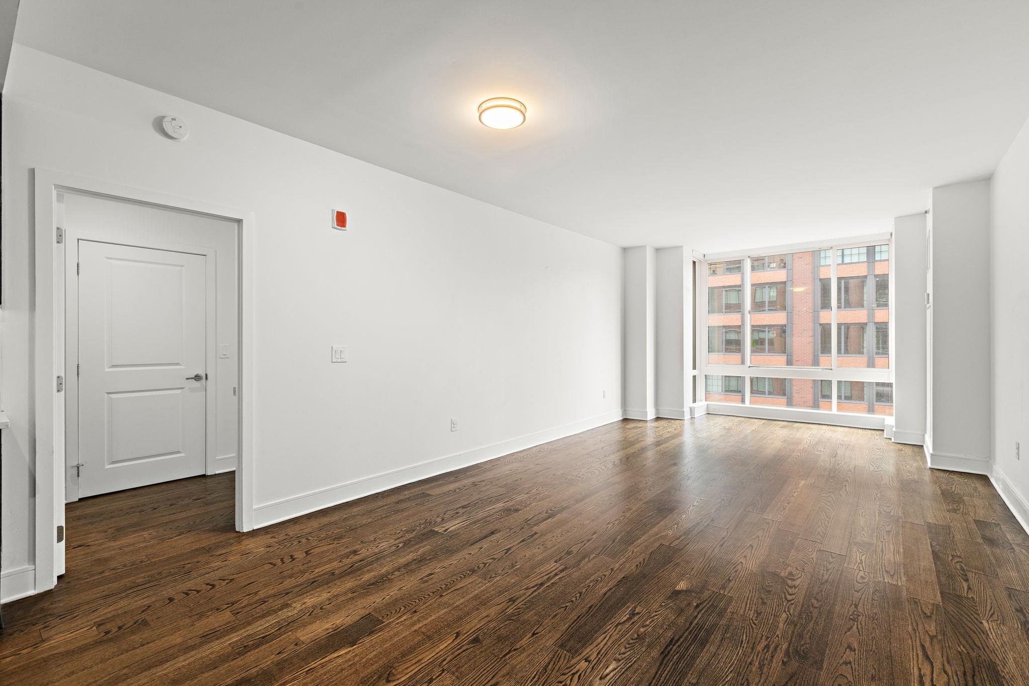 1100 MAXWELL LANE Unit: 509
