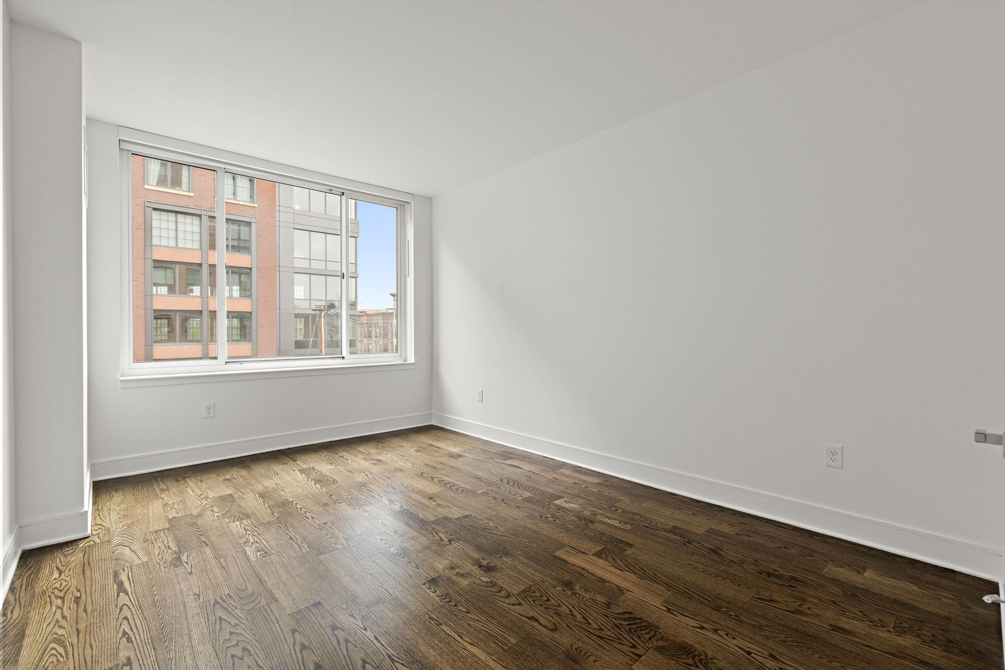 1100 MAXWELL LANE Unit: 509