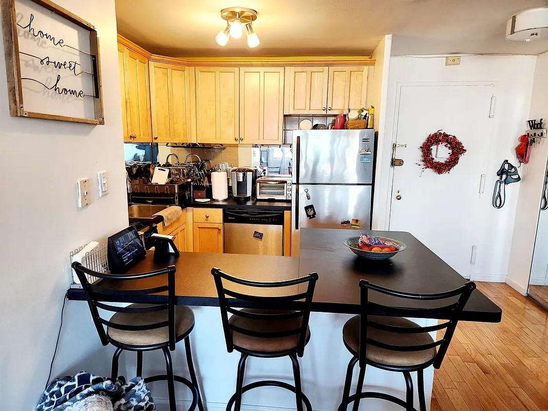 7100 BLVD EAST Unit: 14A