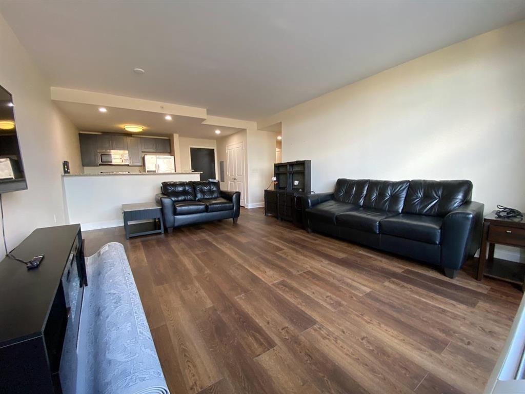 29 1ST ST Unit: 505
