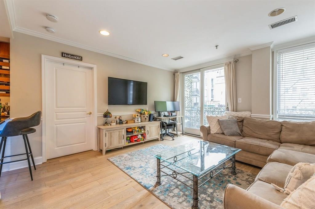 70 ADAMS ST Unit: 2A