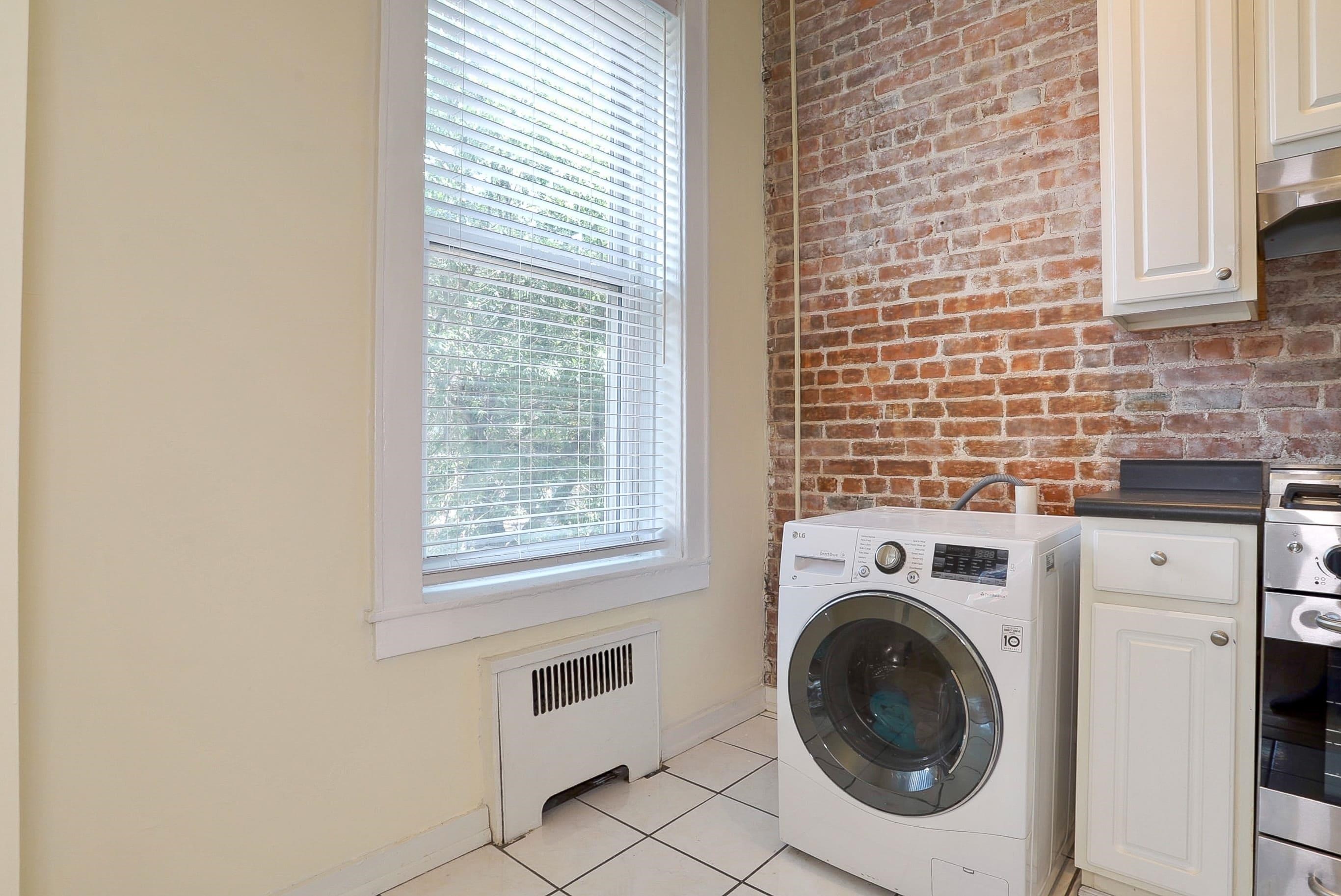 740 WASHINGTON ST Unit: Apt 2
