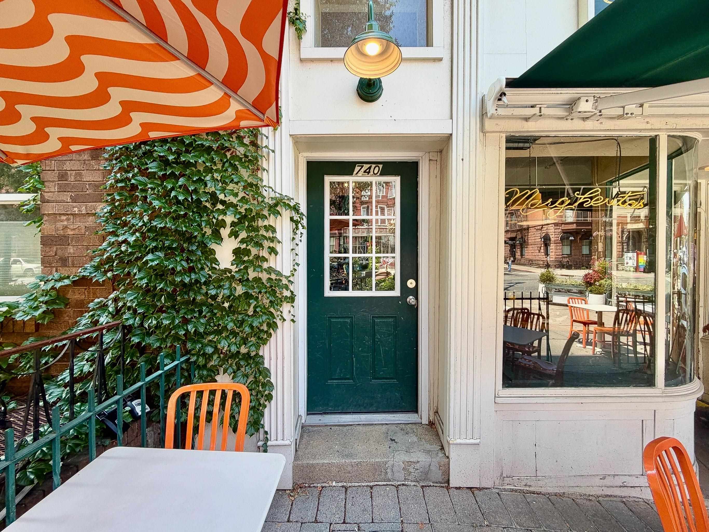 740 WASHINGTON ST Unit: Apt 2