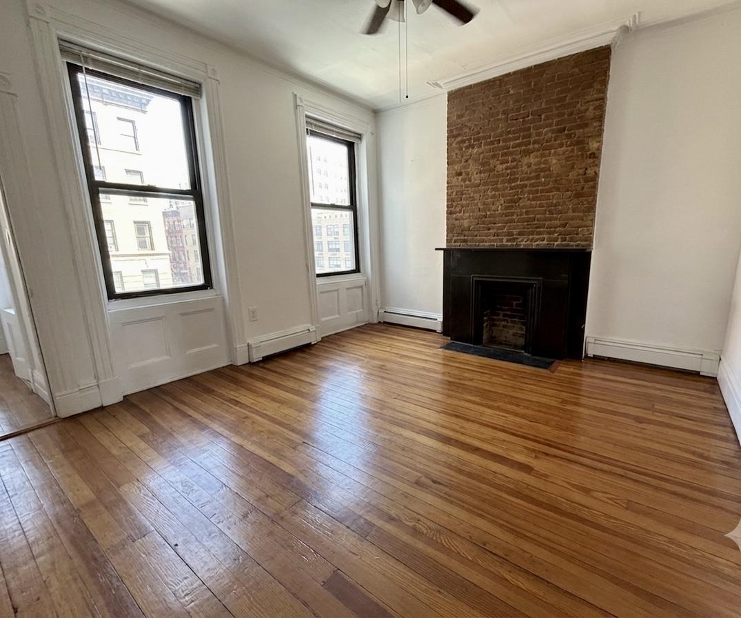 104 14TH ST Unit: 7