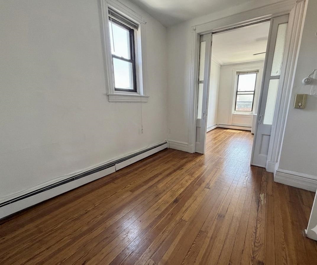 104 14TH ST Unit: 7
