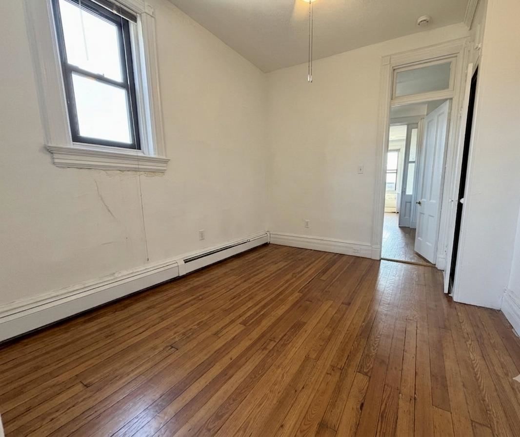 104 14TH ST Unit: 7