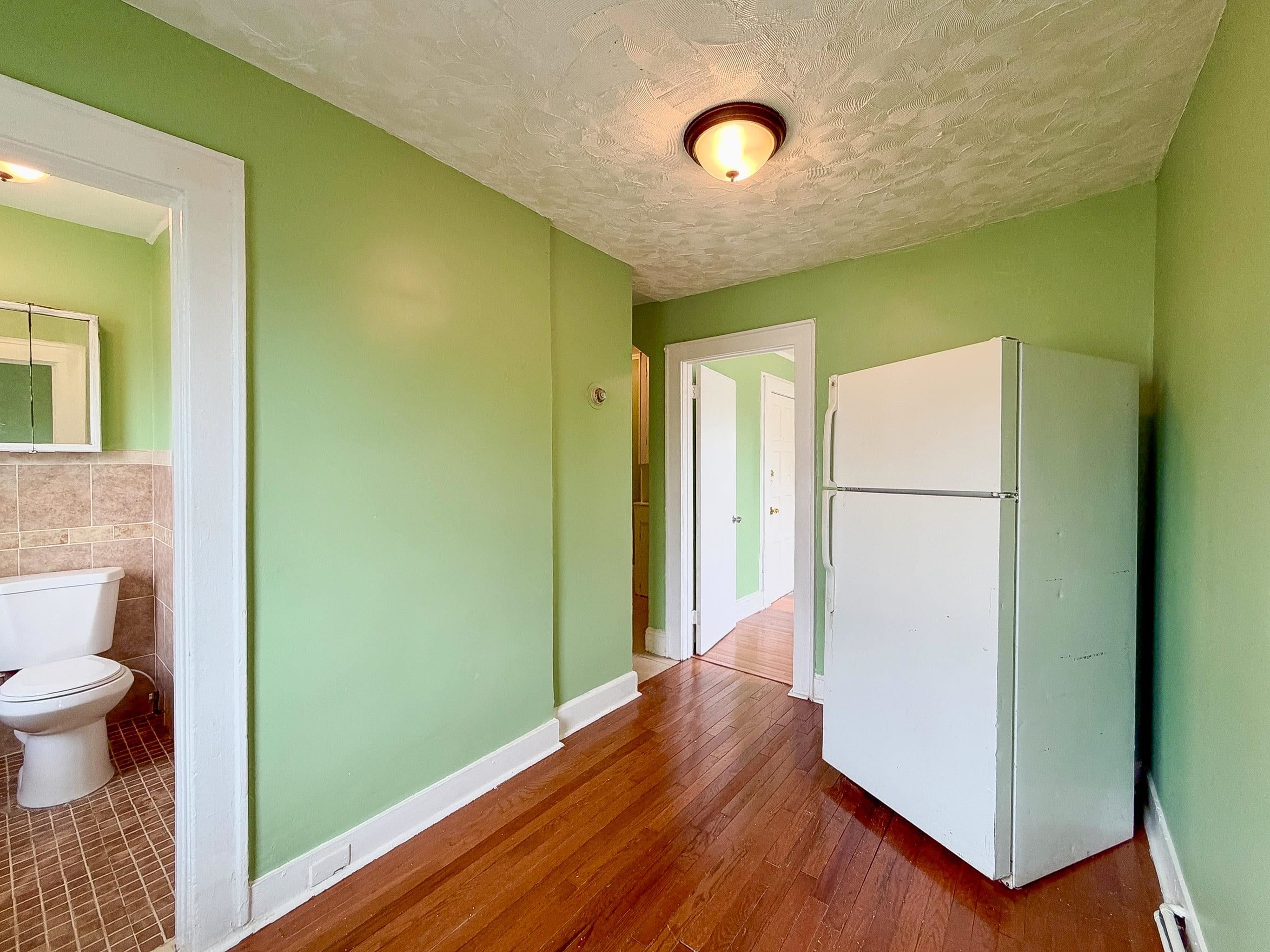 231 MYRTLE AVE