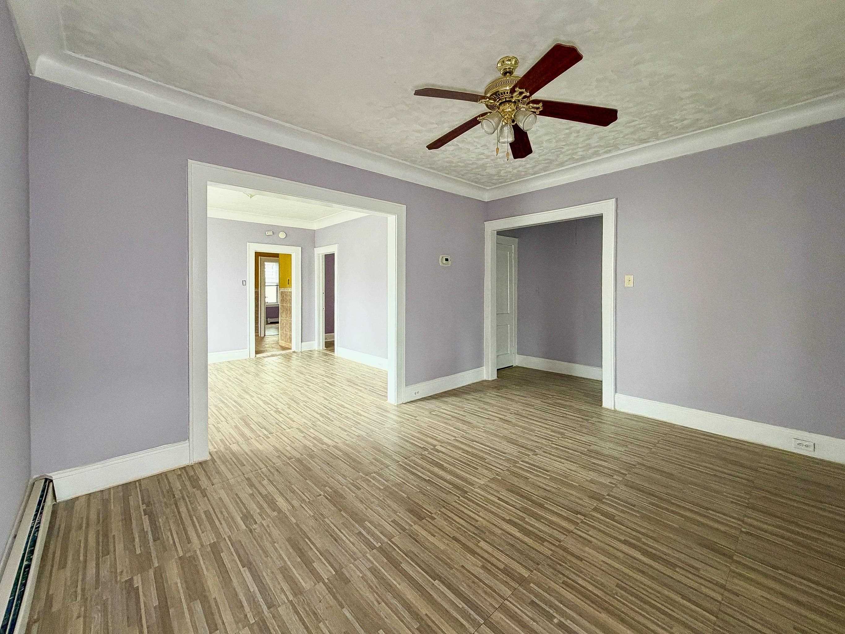 231 MYRTLE AVE