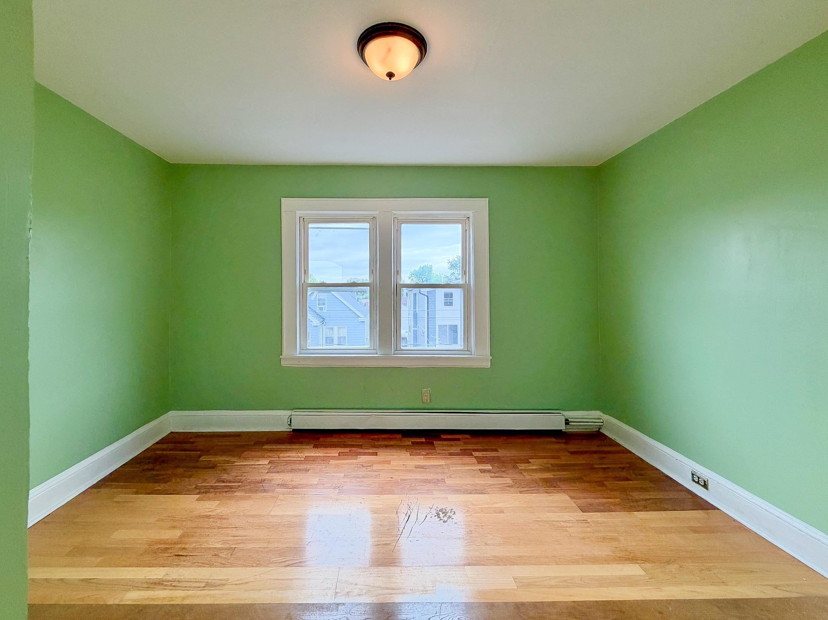 231 MYRTLE AVE