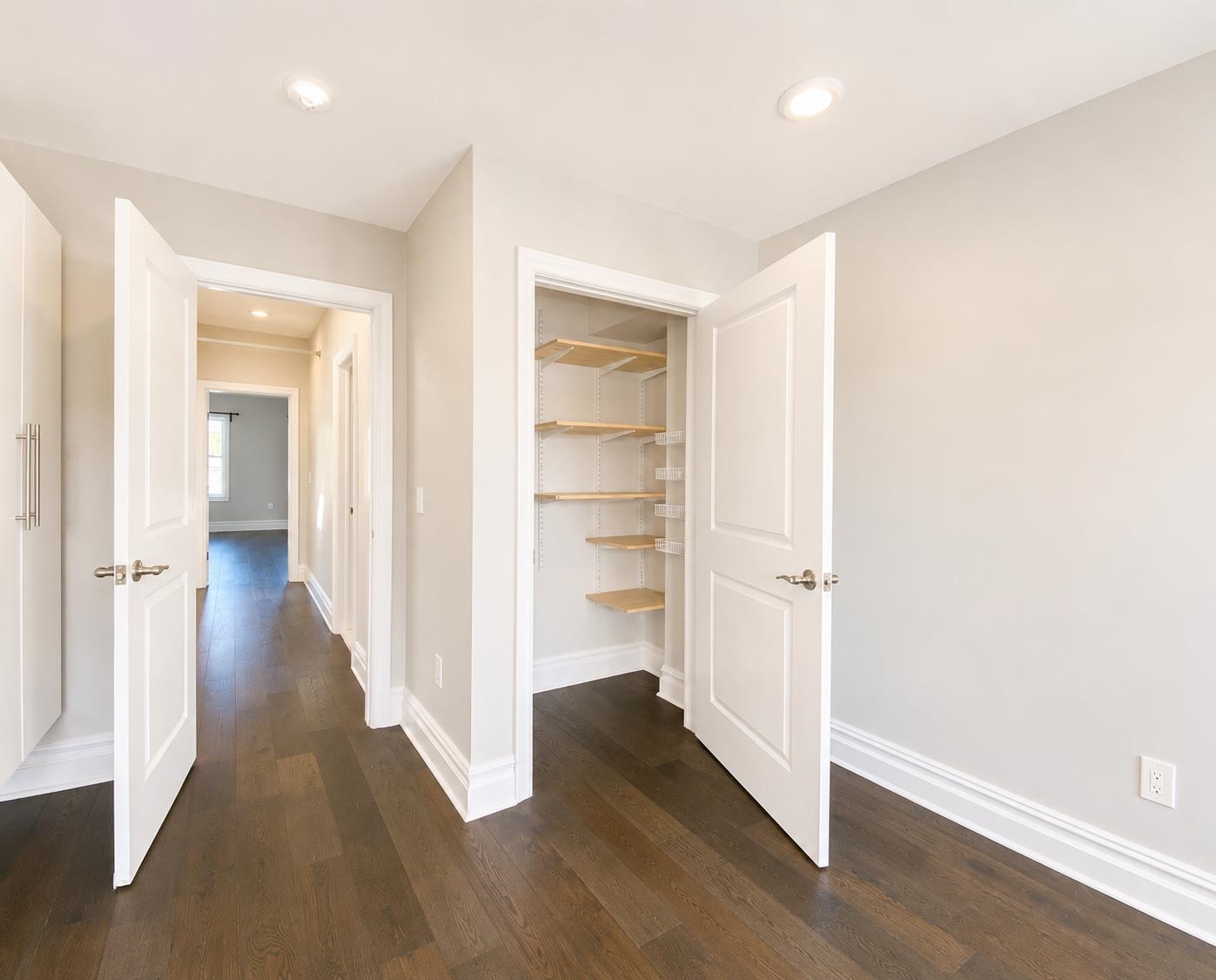 29 BELMONT AVE Unit: 2