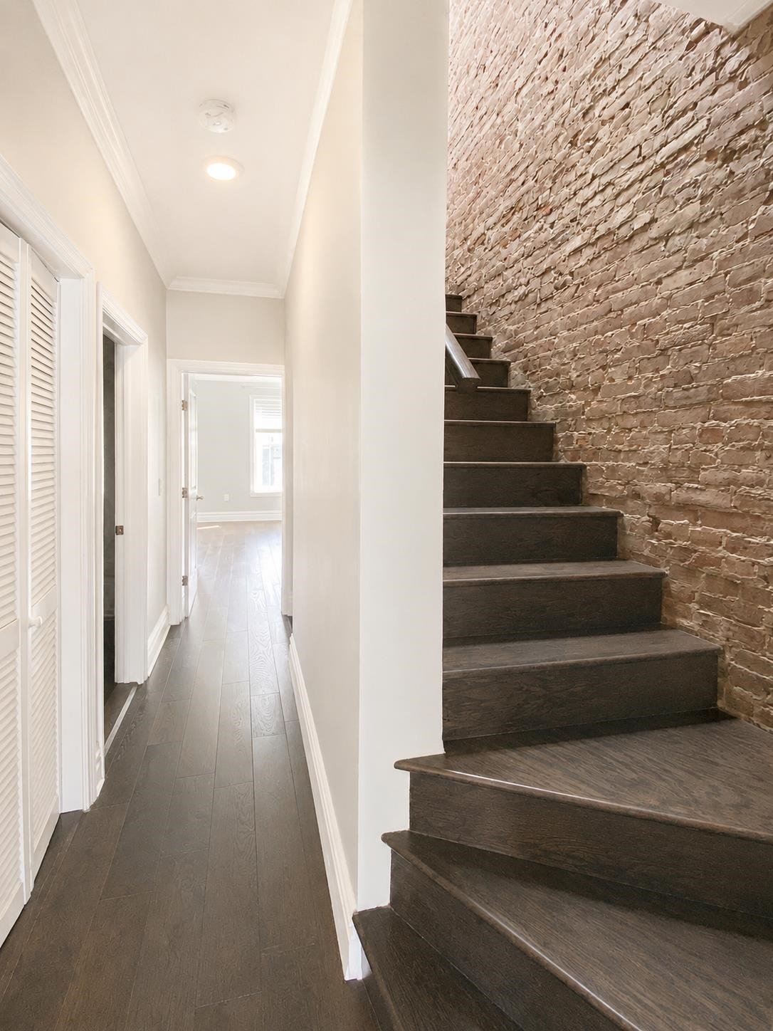 29 BELMONT AVE Unit: 2