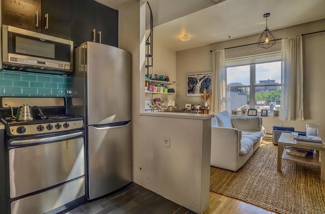 101 WILLOW AVE Unit: 5A