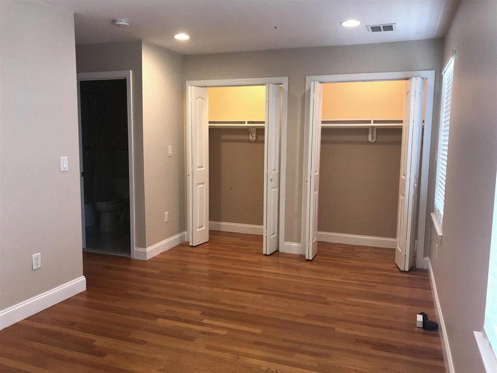 302 TERRACE AVE Unit: Unit 2