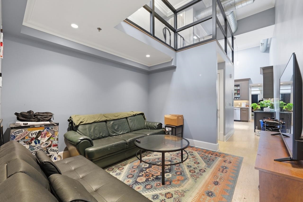 500 JEFFERSON ST Unit: 5