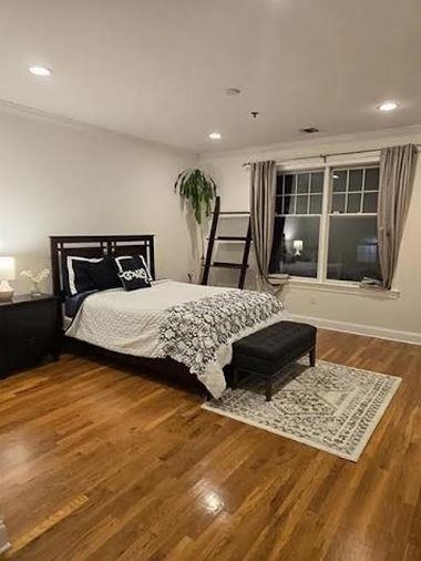82 CLINTON ST Unit: 2B