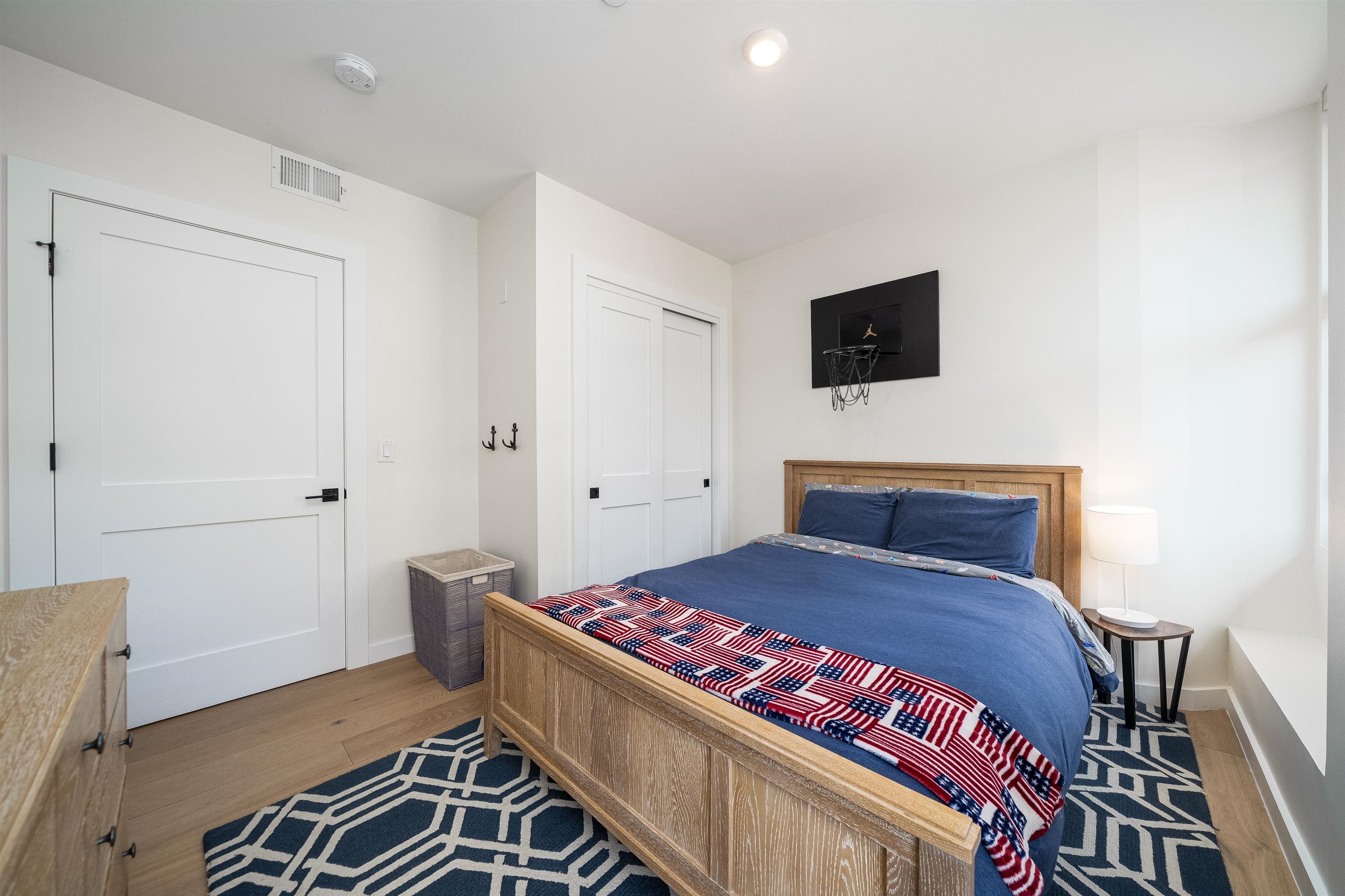 830 PARK AVE Unit: 501