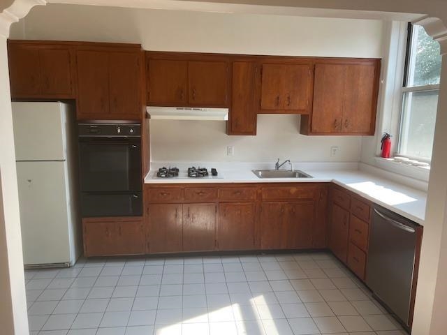 1140 GARDEN ST Unit: 2