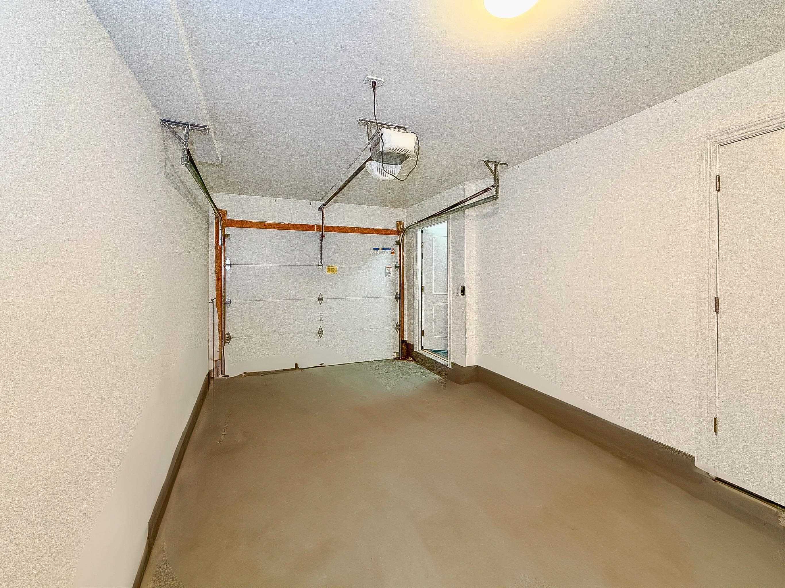210 NORTH ST Unit: 1
