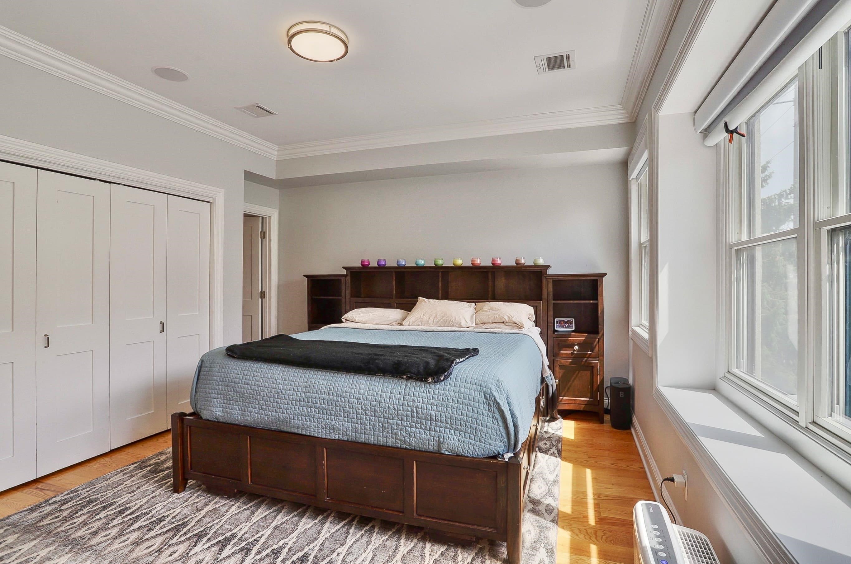 210 NORTH ST Unit: 1