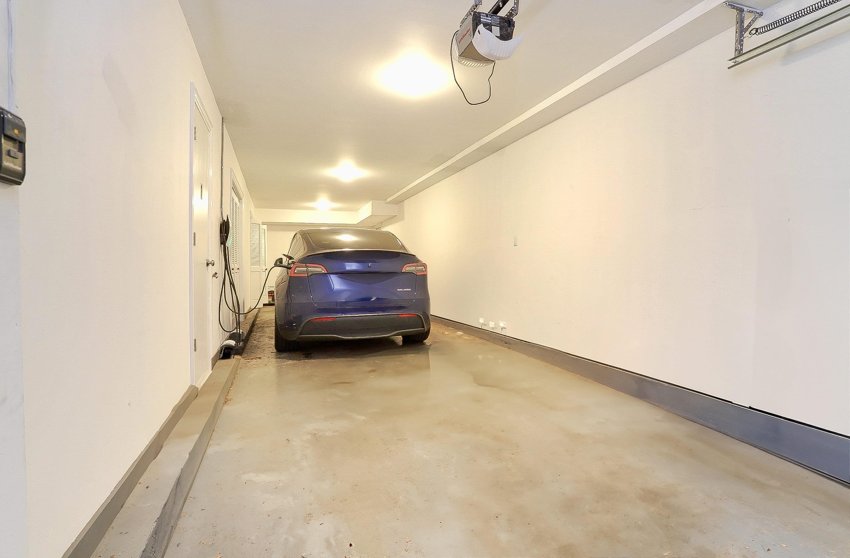 210 NORTH ST Unit: 1