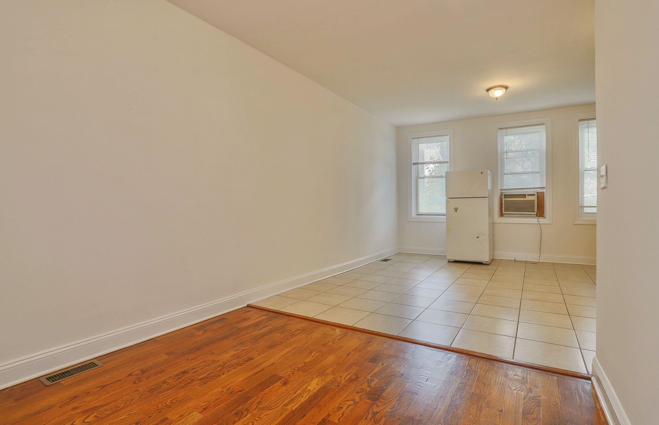 272 GRANT AVE Unit: 1