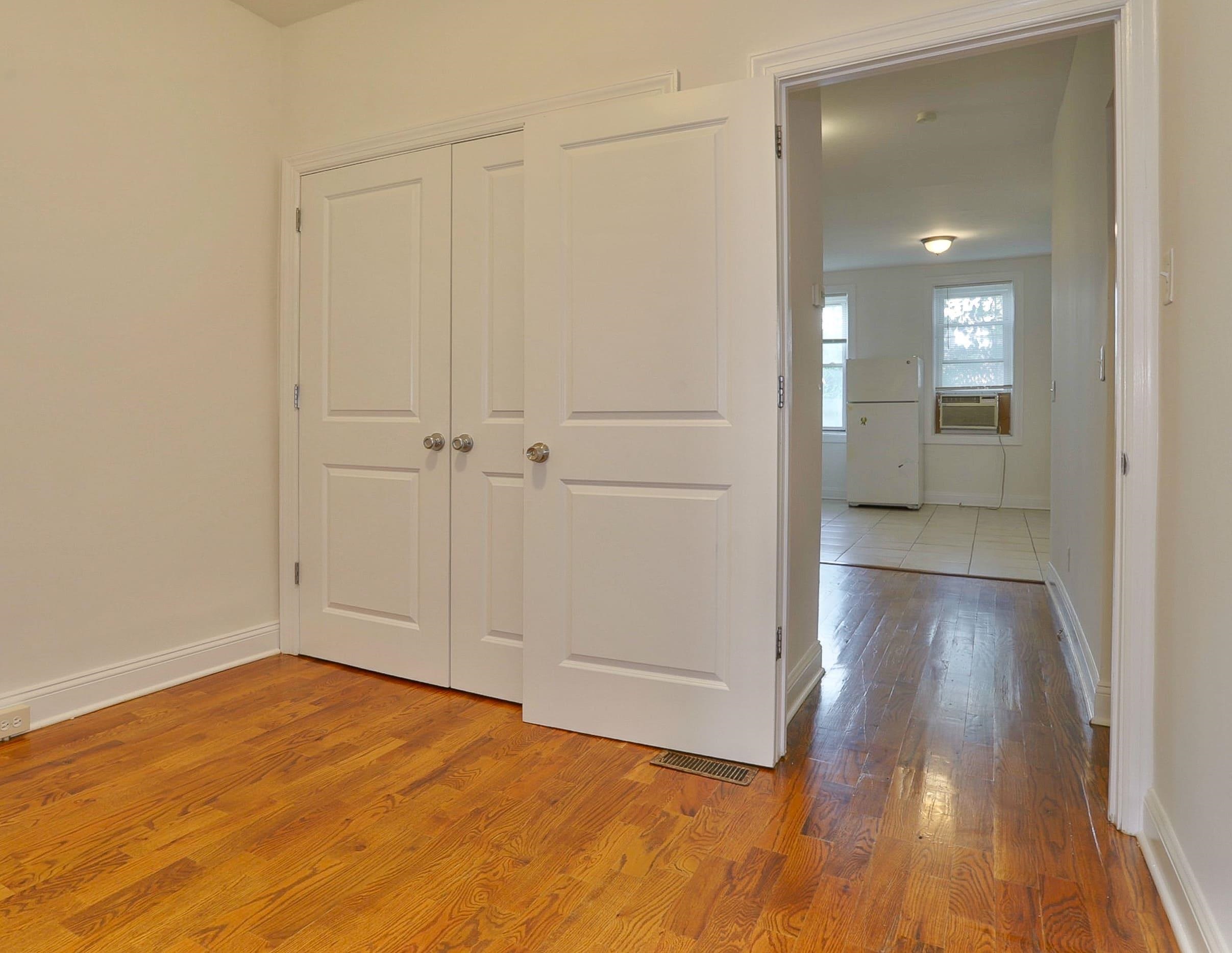 272 GRANT AVE Unit: 1