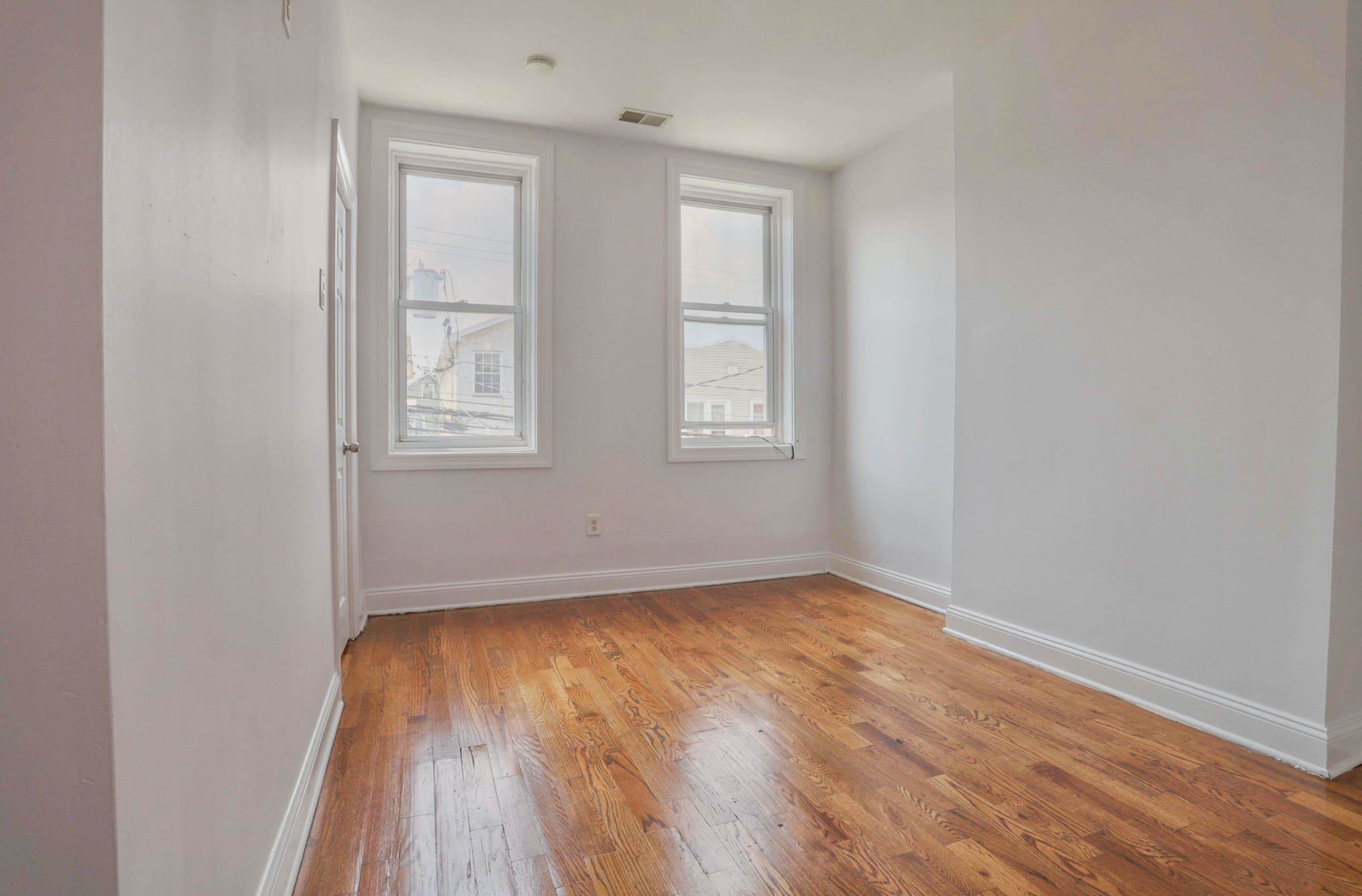 272 GRANT AVE Unit: 2