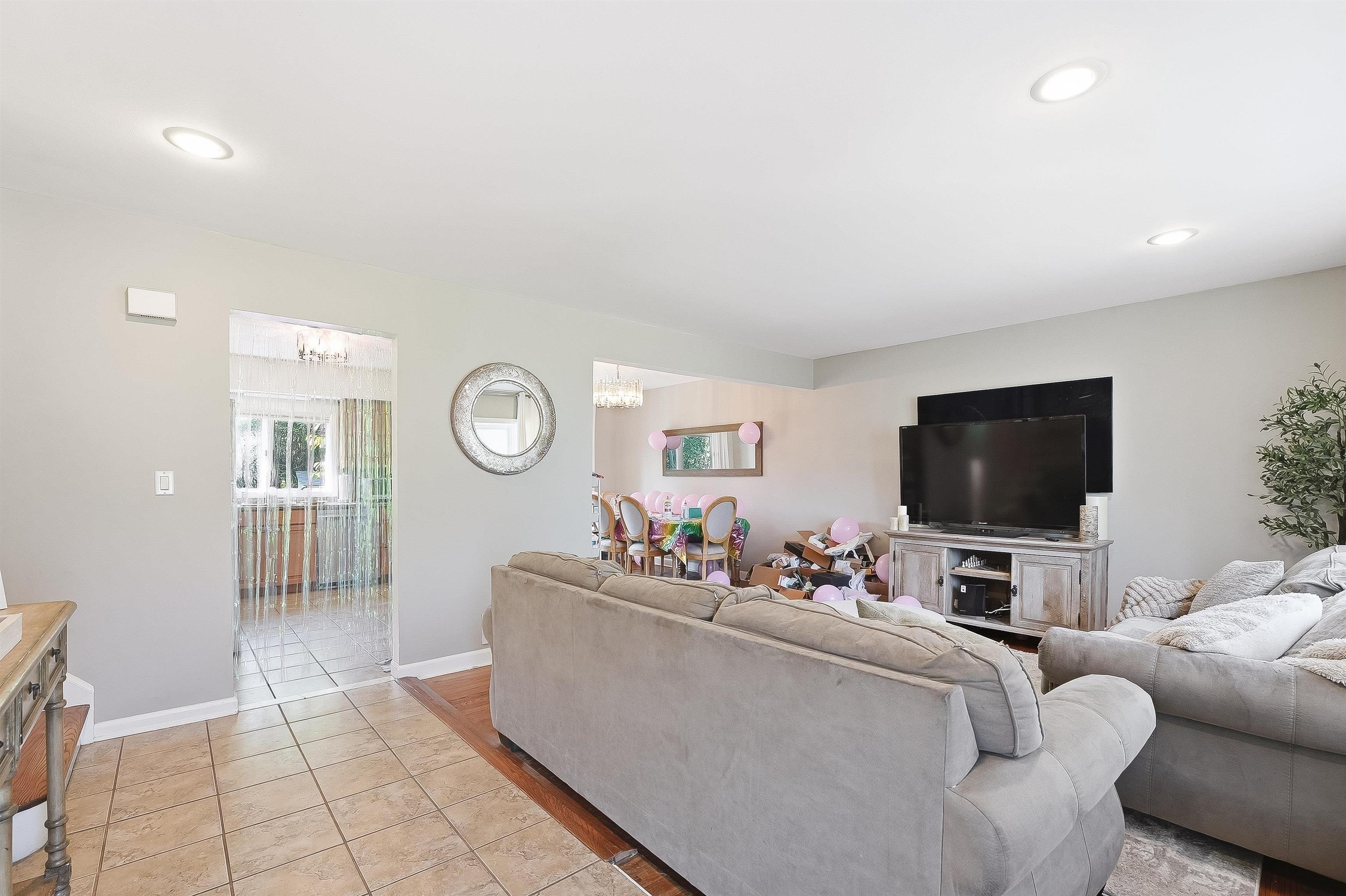 230 WATCHUNG AVE