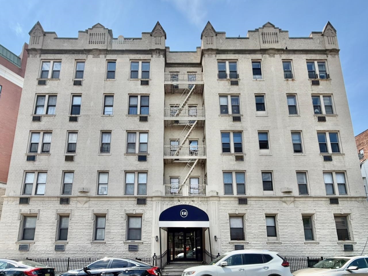 151 SIP AVE Unit: 29