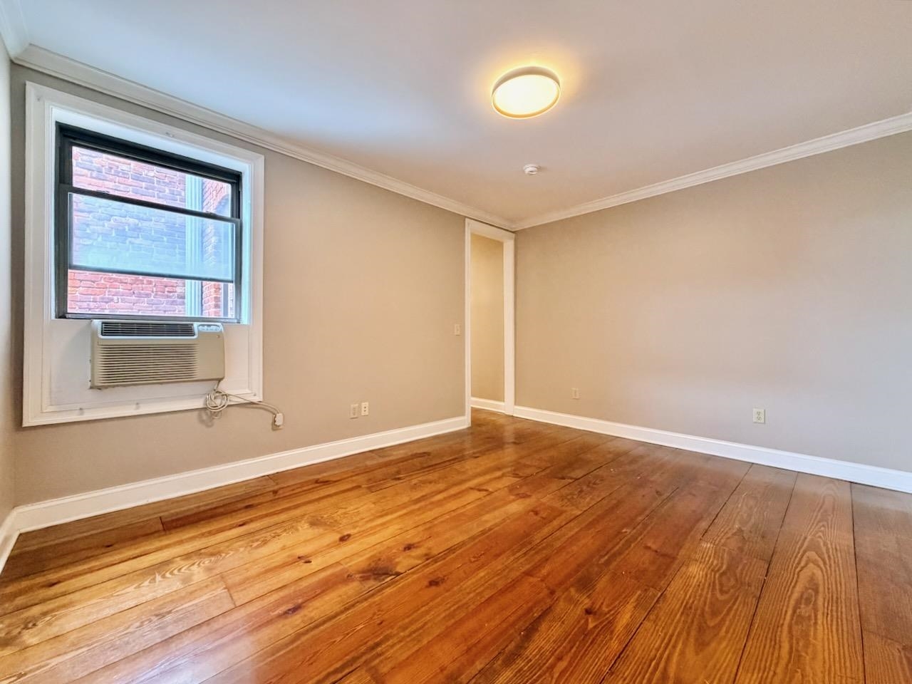 151 SIP AVE Unit: 29