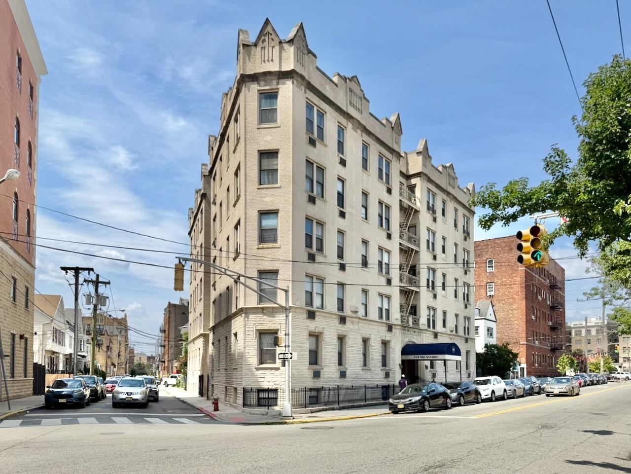 151 SIP AVE Unit: 29
