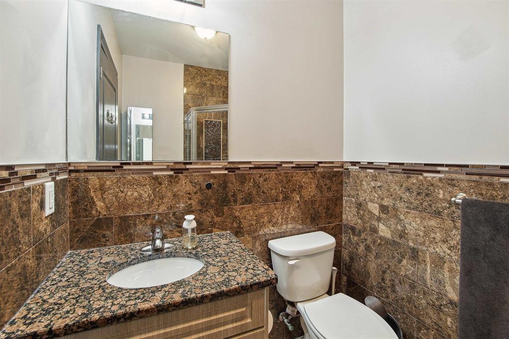 3611 PARK AVE Unit: 302