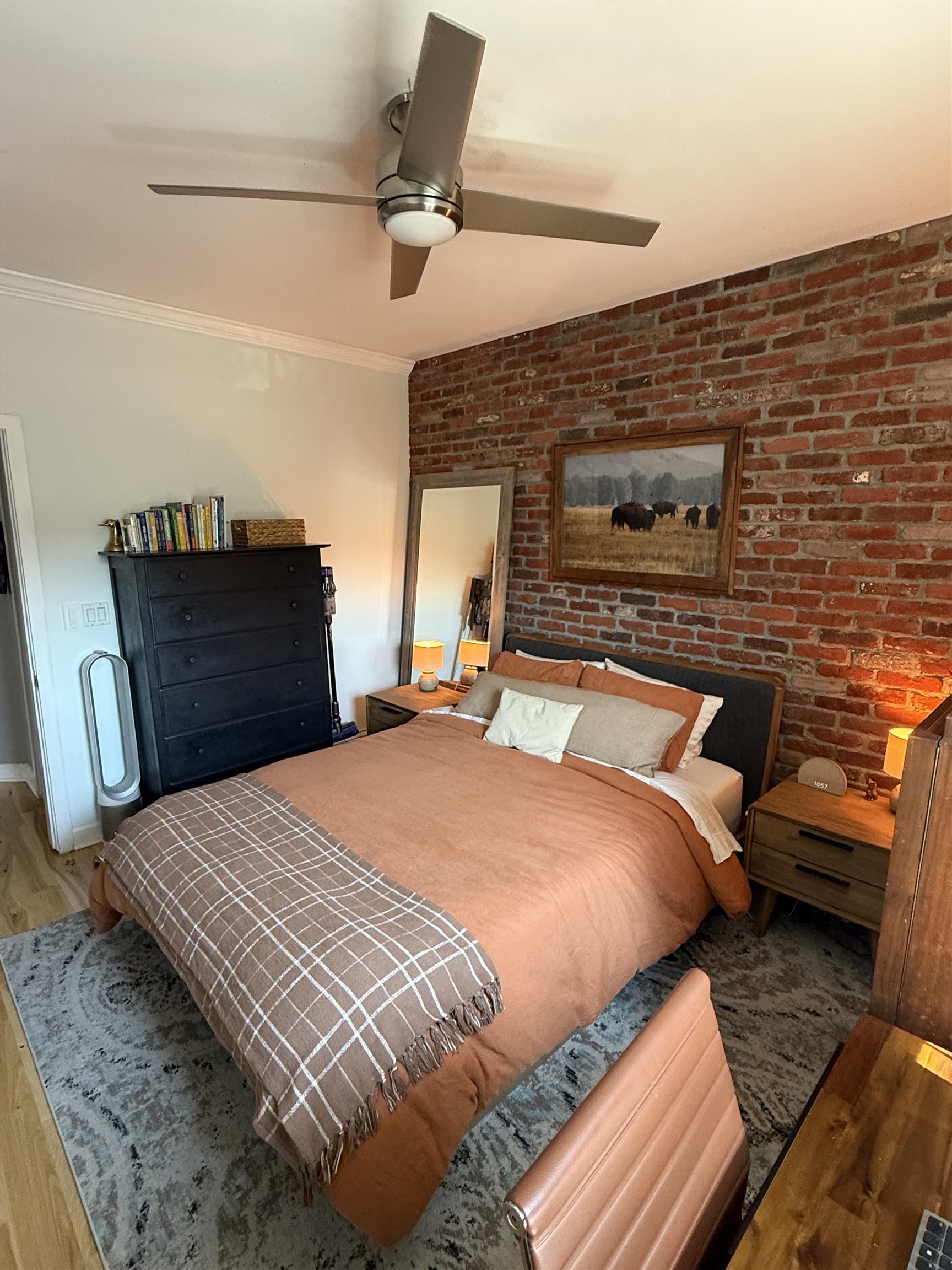 301 MONROE ST Unit: 3R