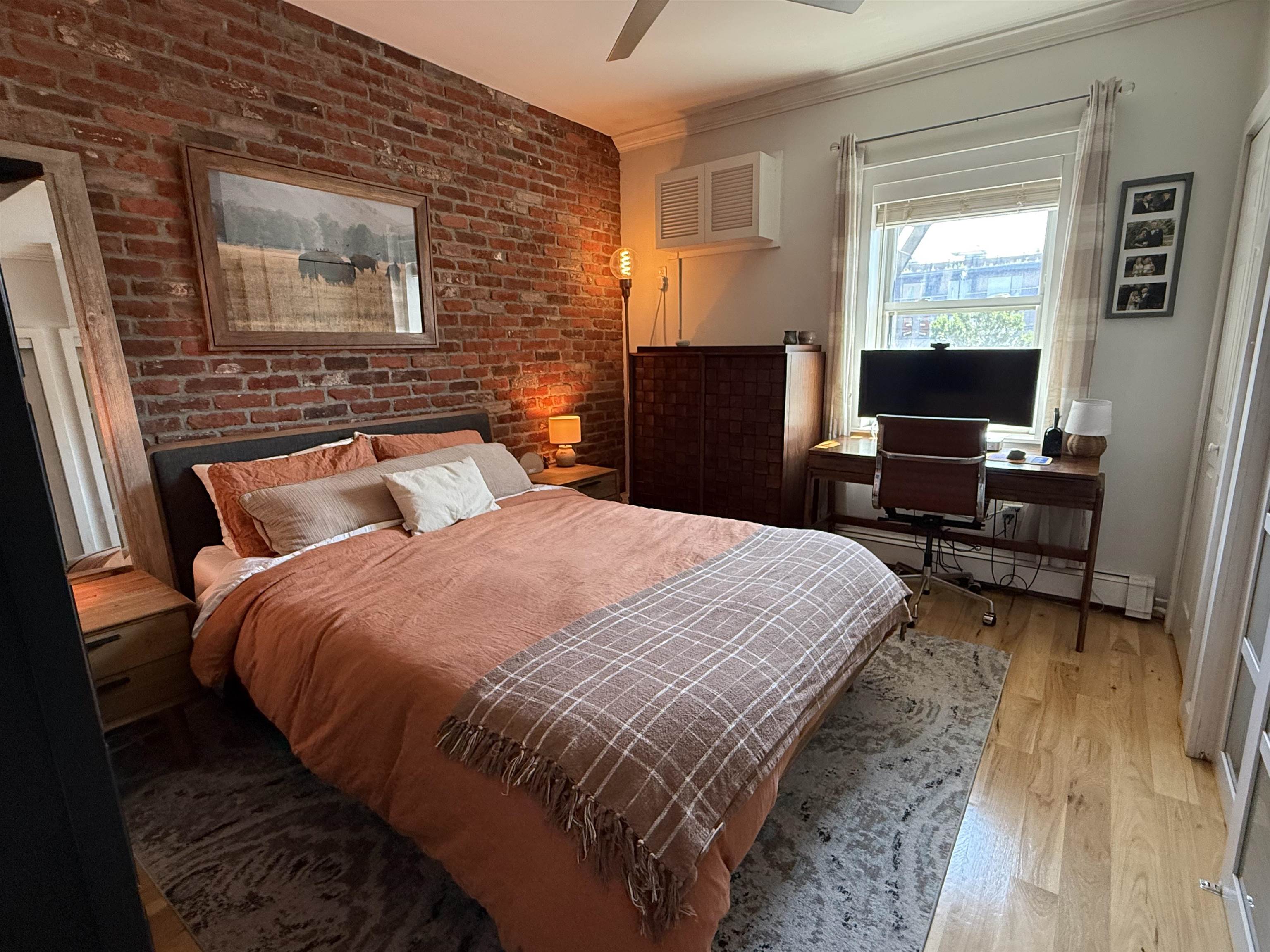 301 MONROE ST Unit: 3R