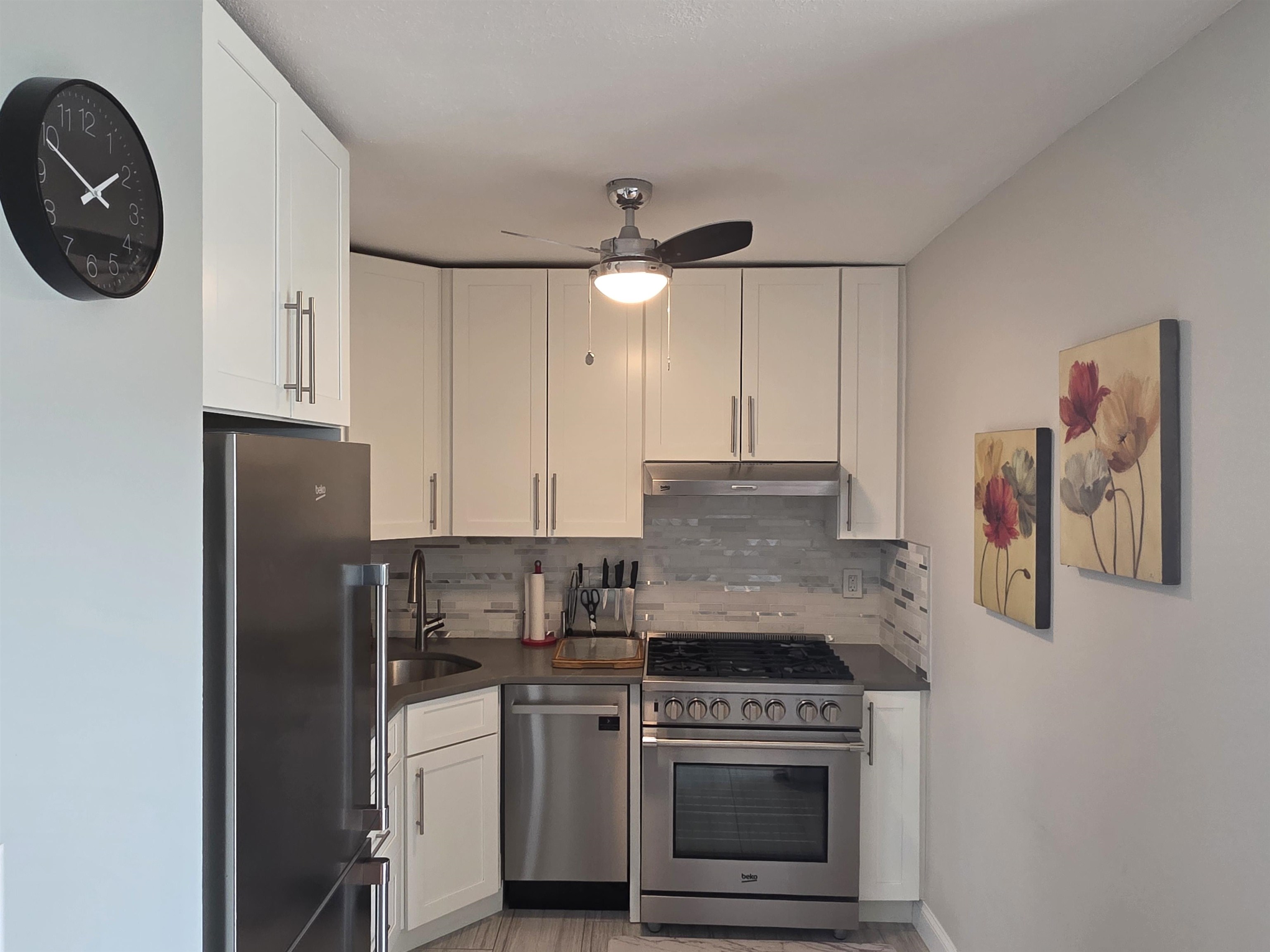 7100 BLVD EAST Unit: 6M
