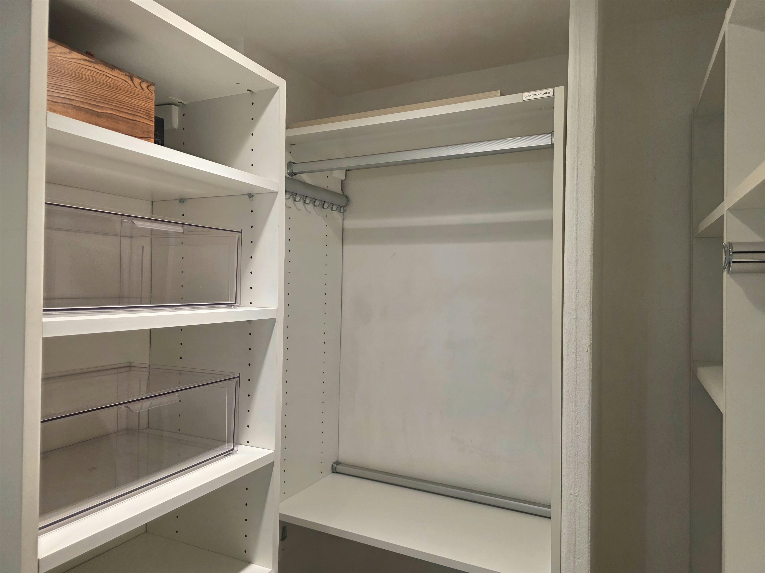 7100 BLVD EAST Unit: 6M