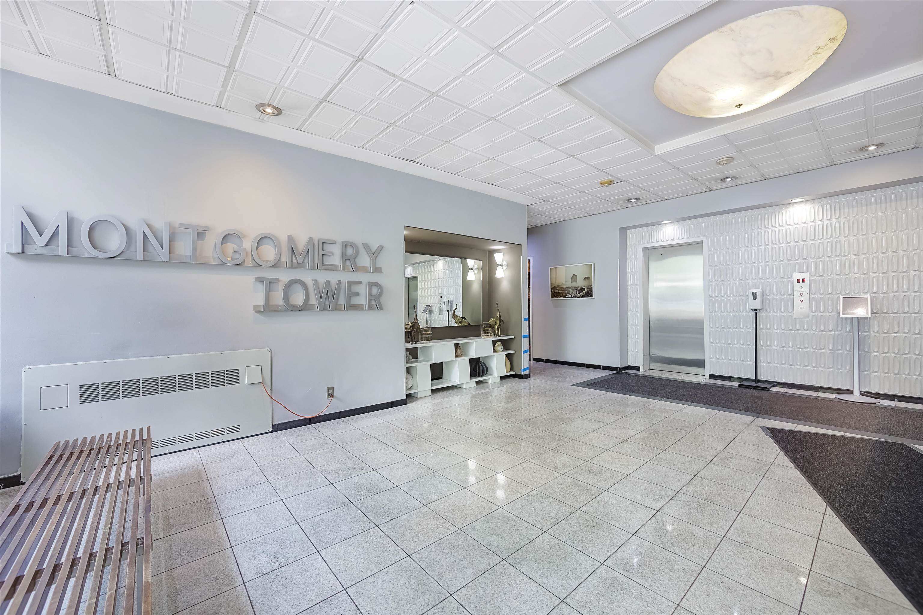 135 MONTGOMERY ST Unit: 4G
