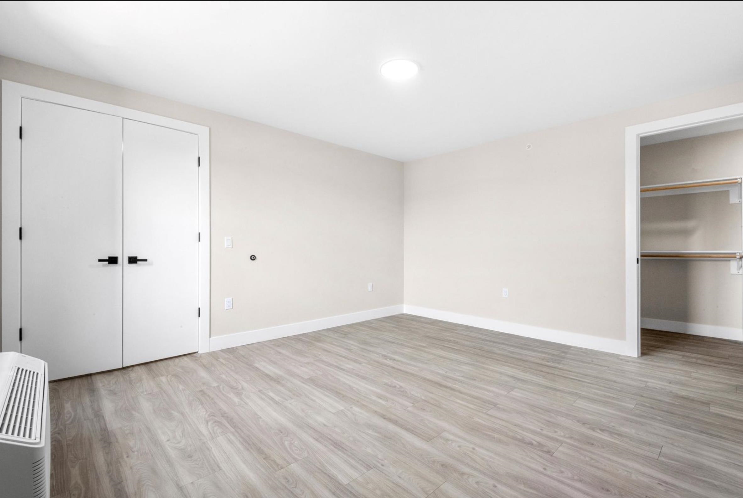 212 70TH ST Unit: 405