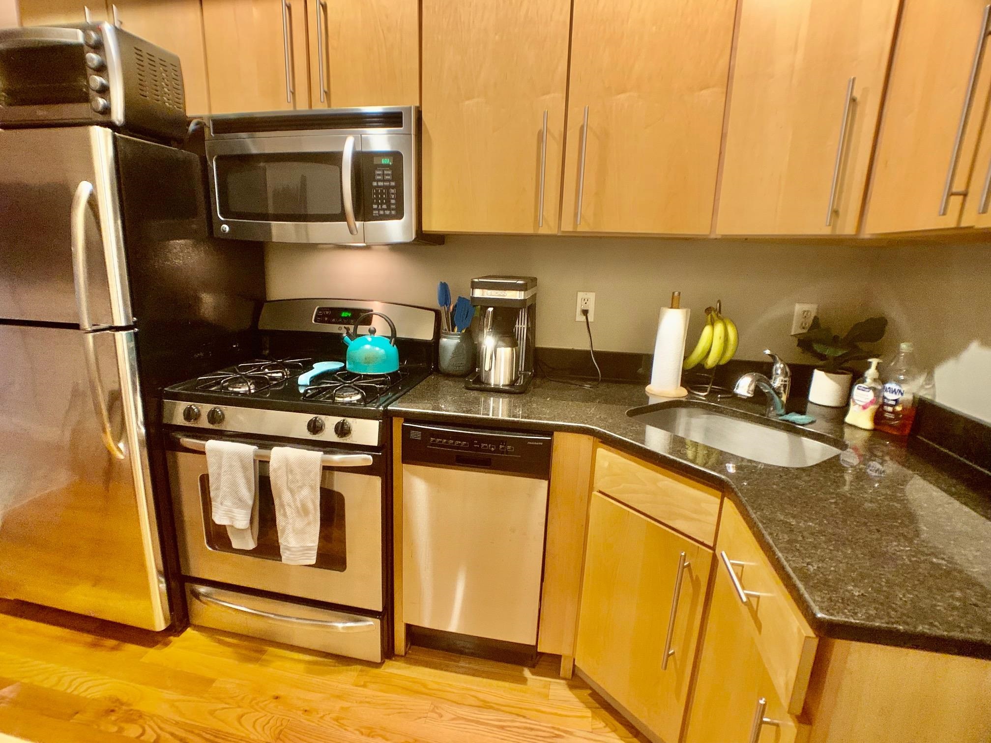 314 MONROE ST Unit: 3