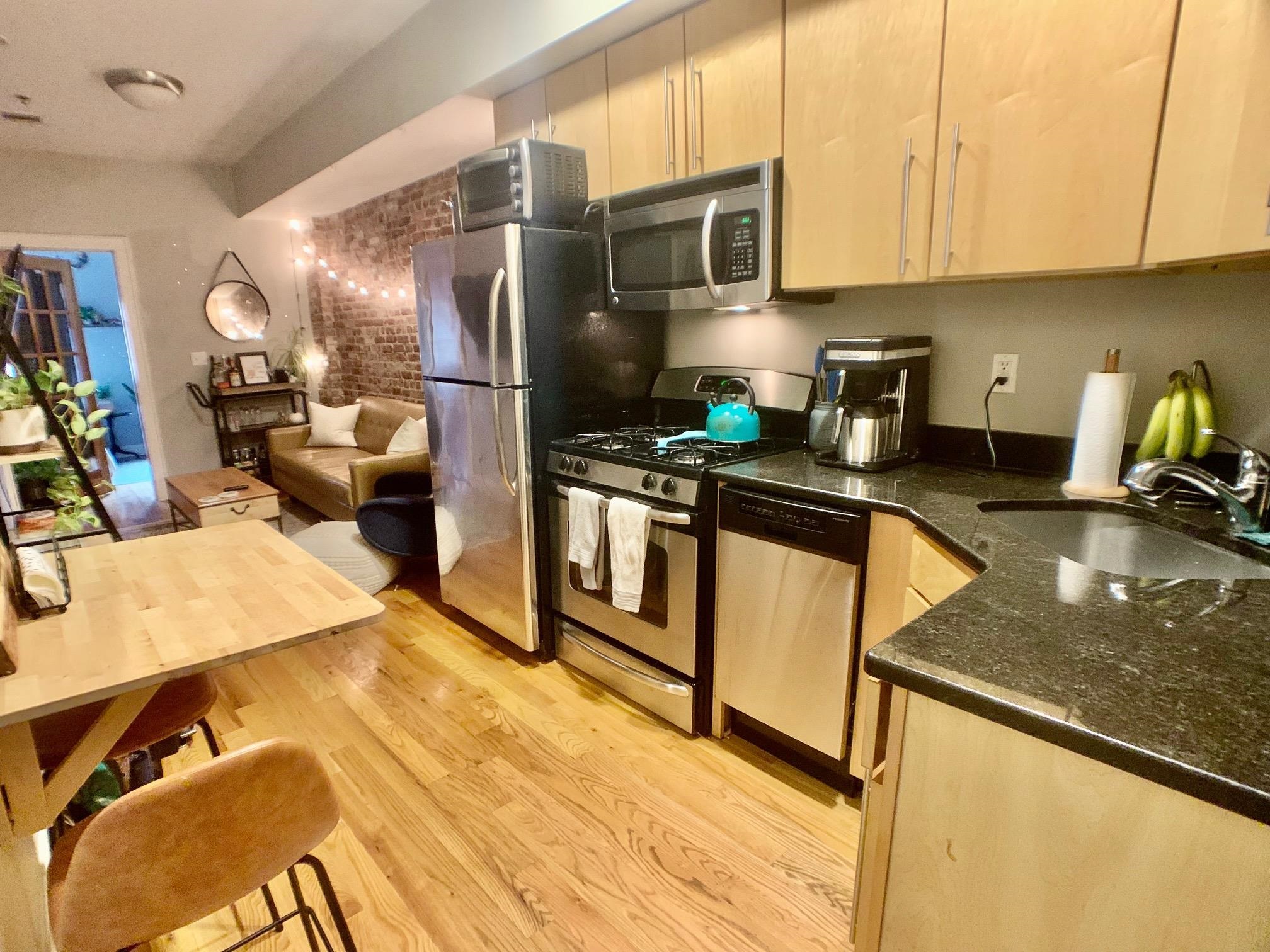 314 MONROE ST Unit: 3