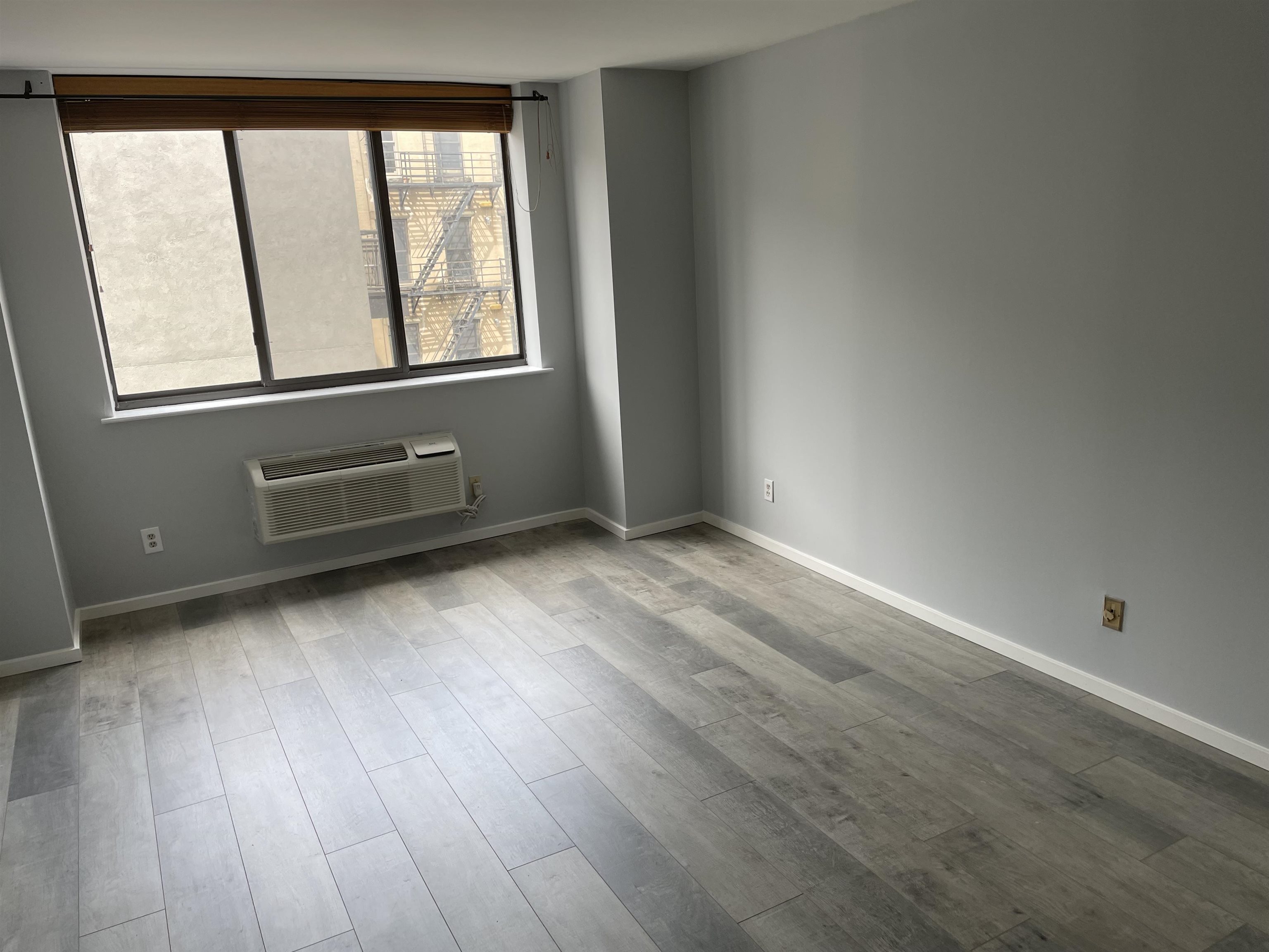 300 NEWARK AVE