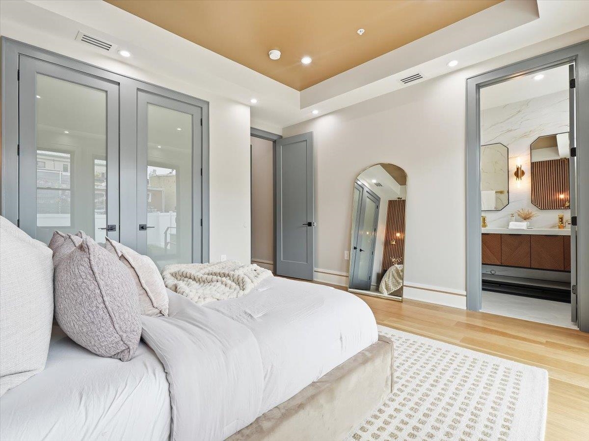 134 HANCOCK AVE Unit: 101